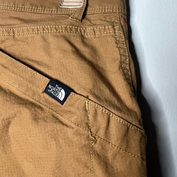 The North Face Ridgeside Short in Cargo Khaki 4 - Picture 7 of 9